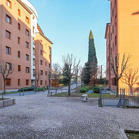 Bilocale Chic, 10 Min Aeroporto Milano-Bergamo, Box Auto E Aria Condizionata Apartment Seriate Luaran gambar